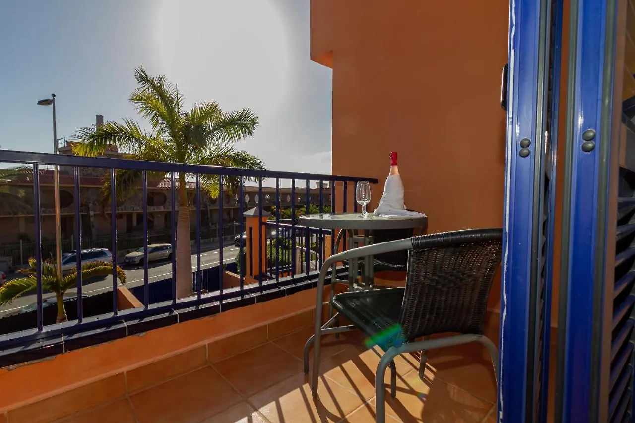 Duplex Meloneras With Free Wifi And Private Garden Villa Spain