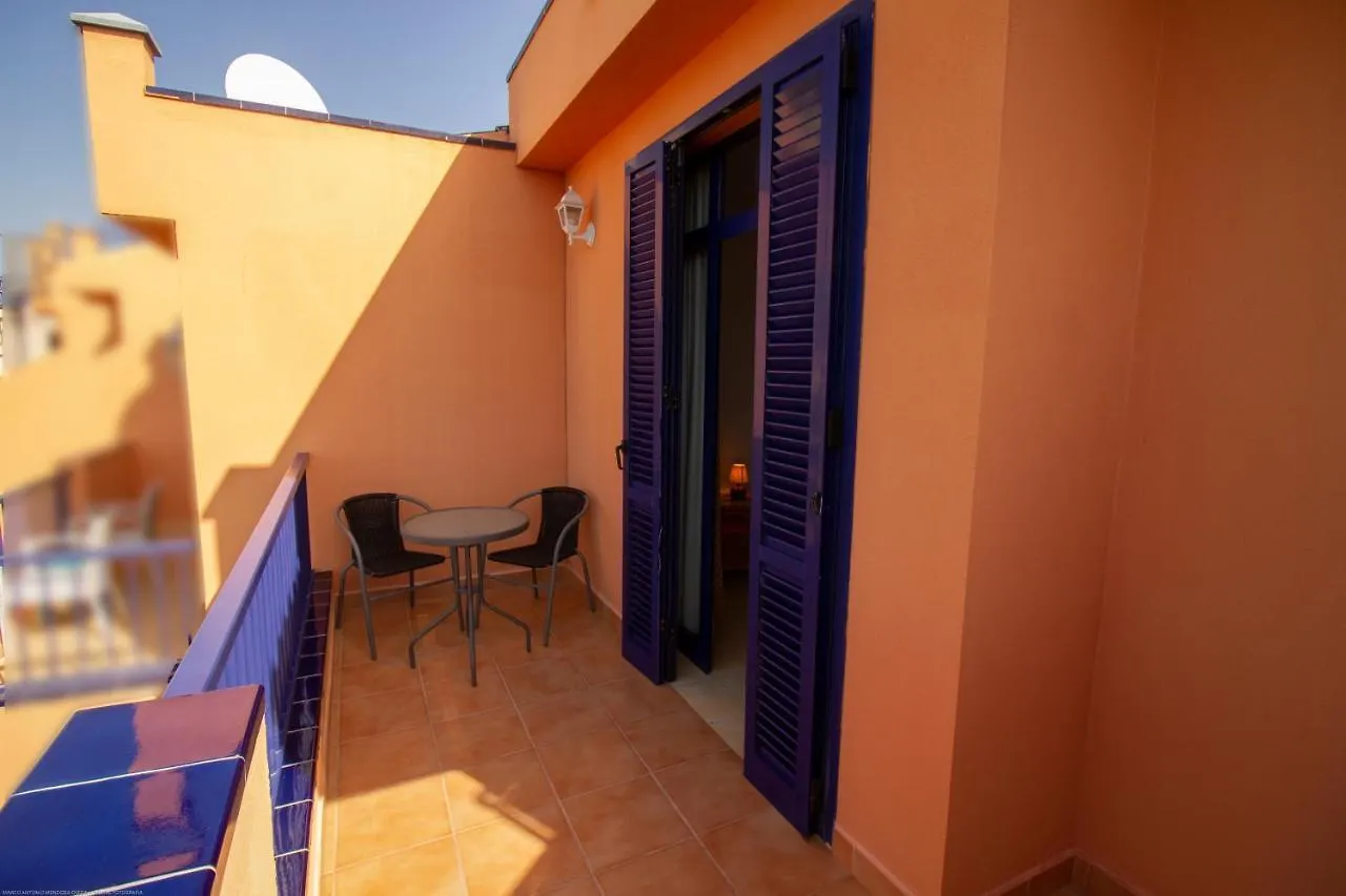 Duplex Meloneras With Free Wifi And Private Garden Villa